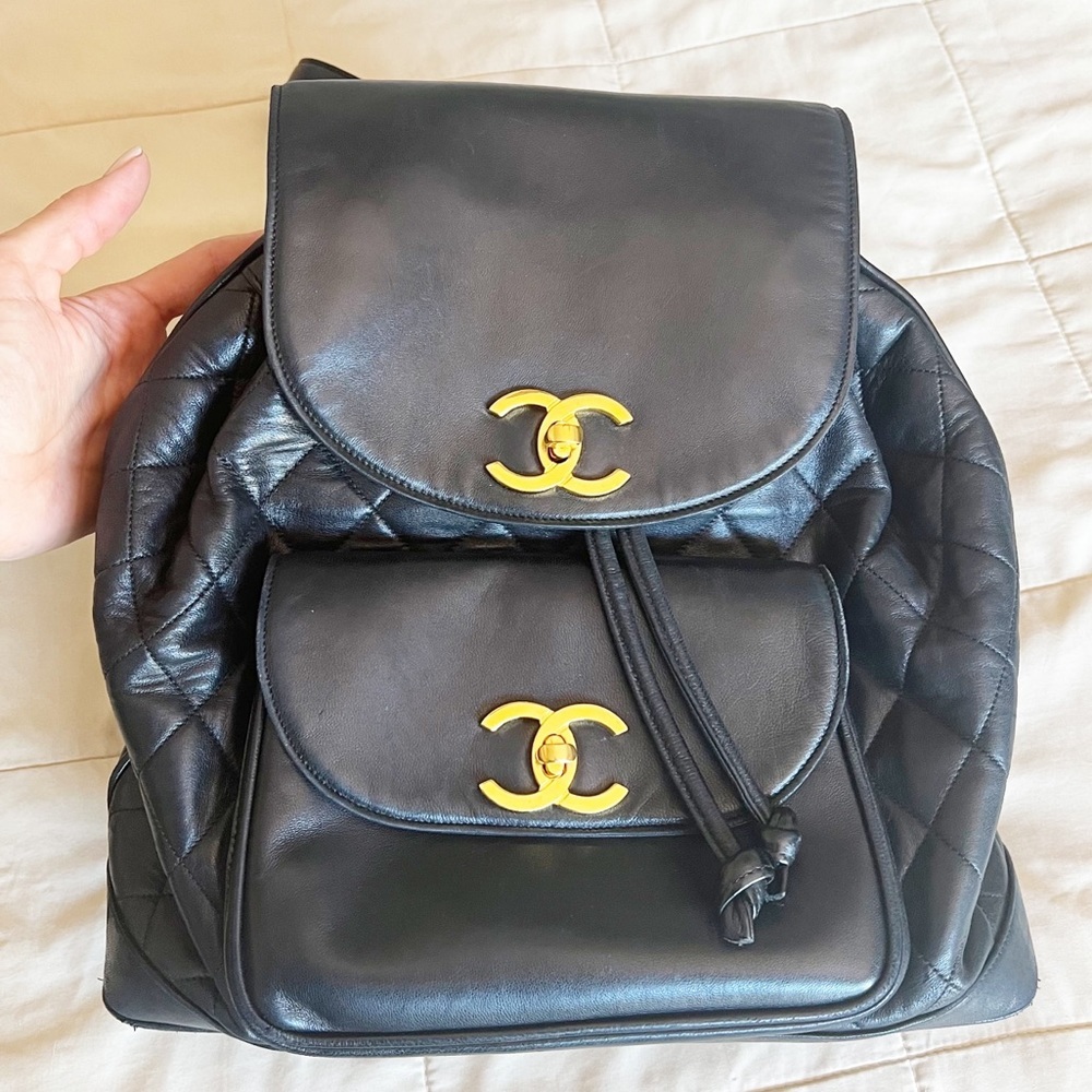 Chanel Vintage Quilted CC Black Lambskin Backpack - Picture 5 of 14